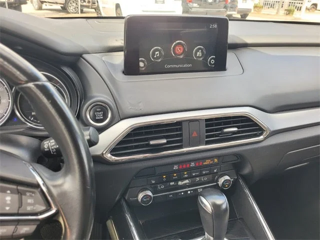 Used 2019 Snowflake White Pearl Mica Mazda Touring image 23