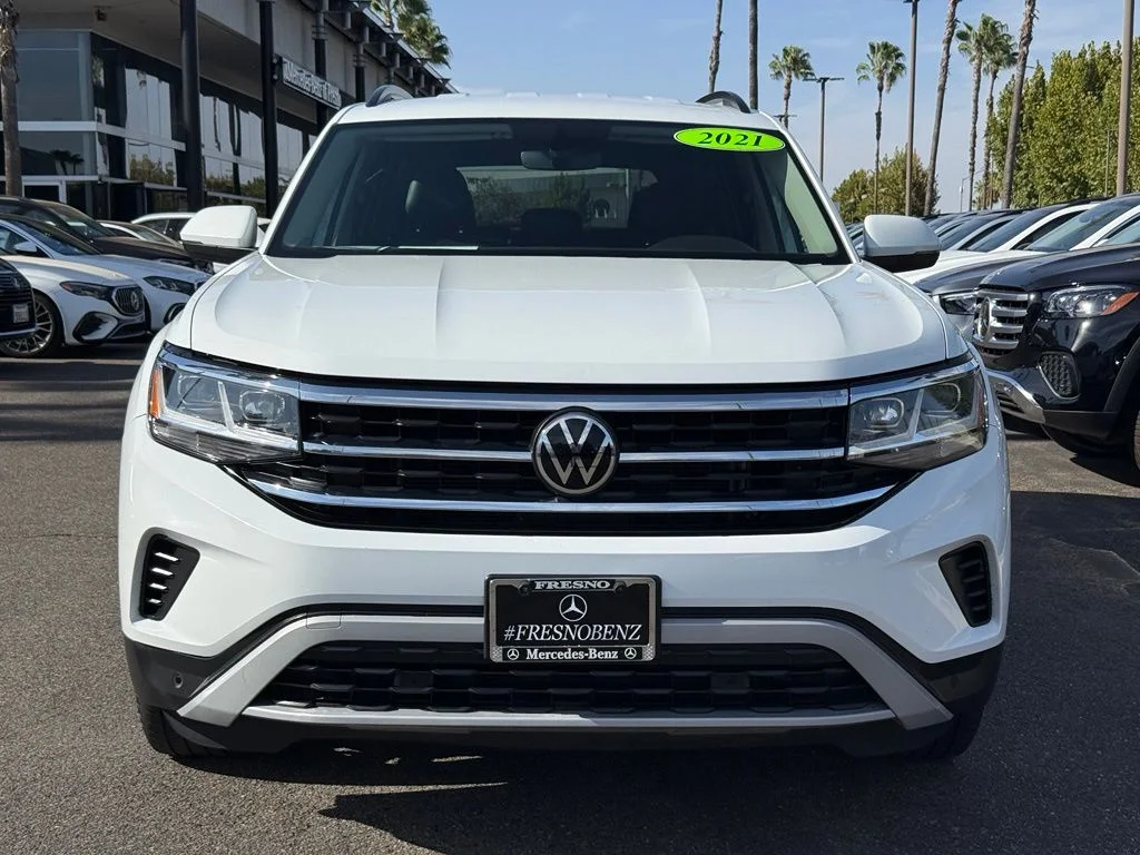 Used 2021 White Volkswagen 3.6L V6 SE w/Technology image 17