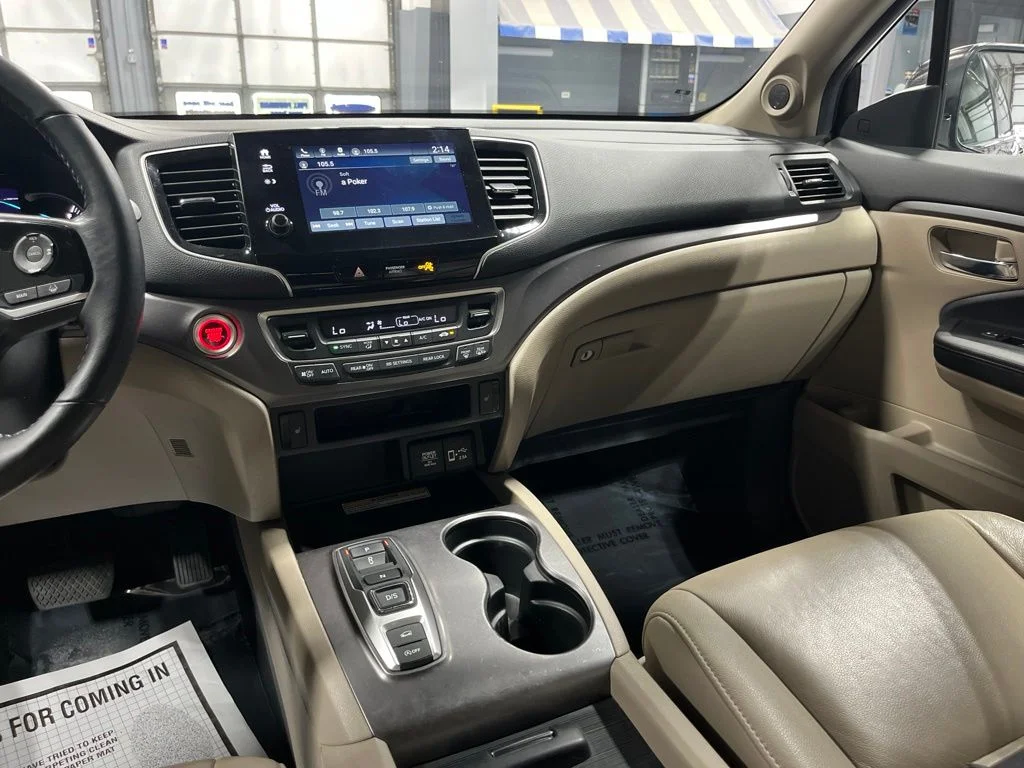 2022 Honda Pilot SE - Photo 22