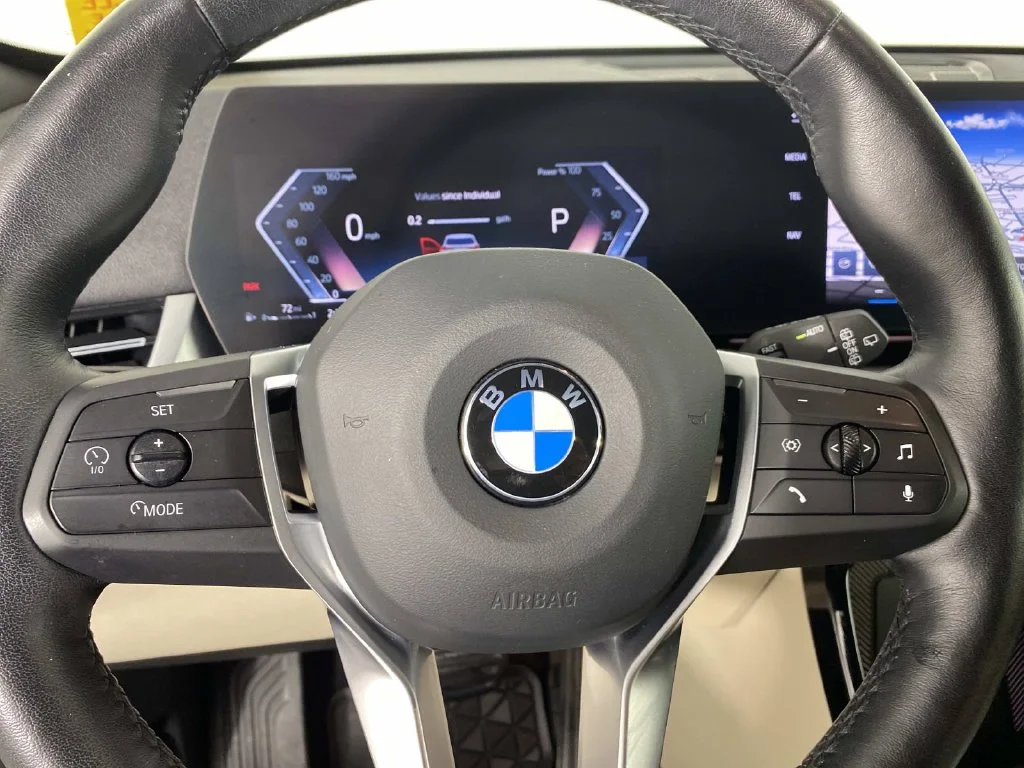 Used 2023 Alpine White BMW xDrive28i image 14