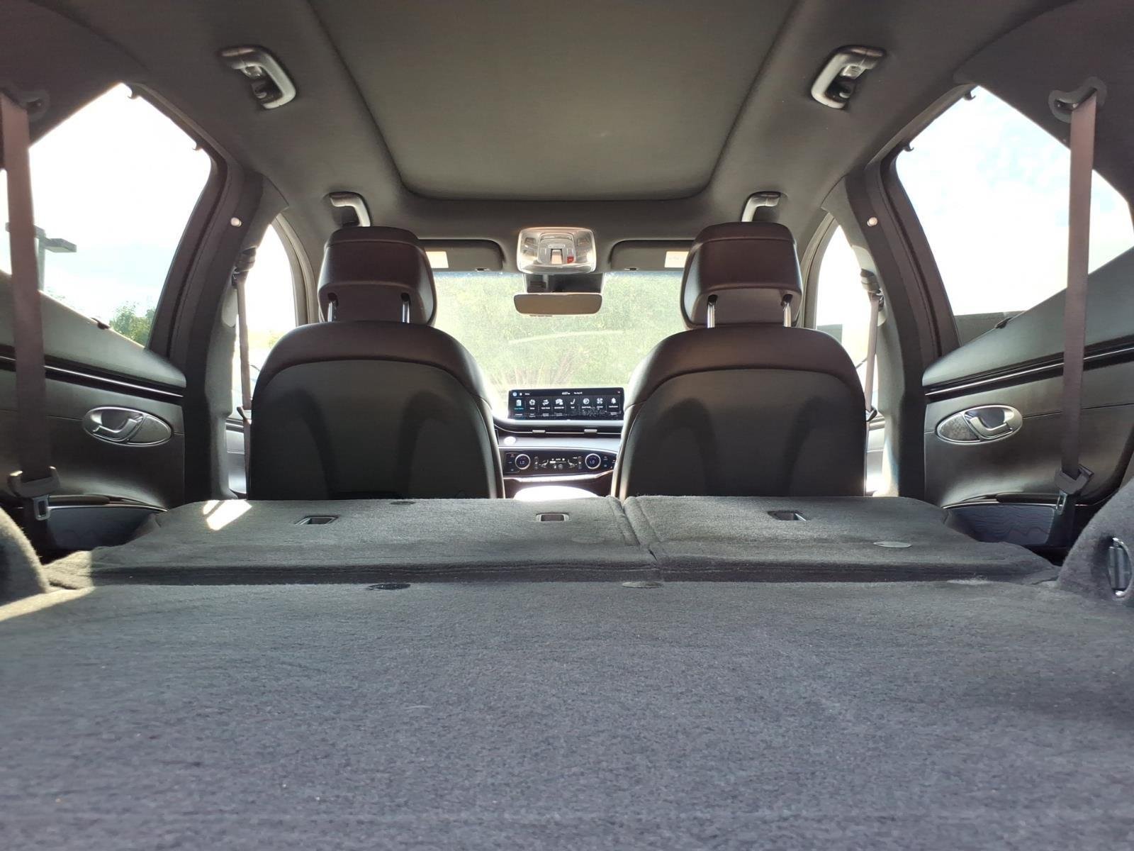 Used 2023 Alta White Genesis 2.5T image 32
