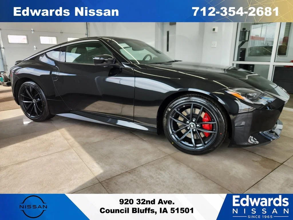 2026 Nissan Z Performance 6MT's photo