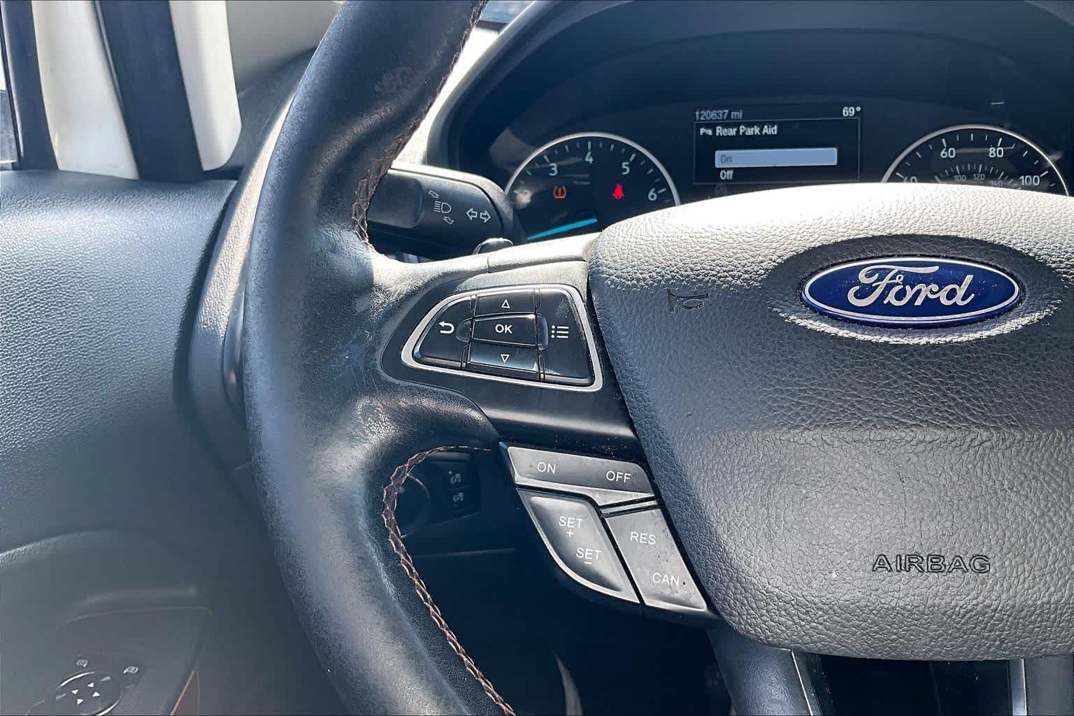 Used 2018 Diamond White Ford SES image 24
