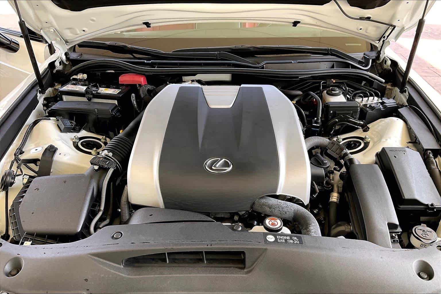 Used 2025 Ultra White Lexus F SPORT image 30