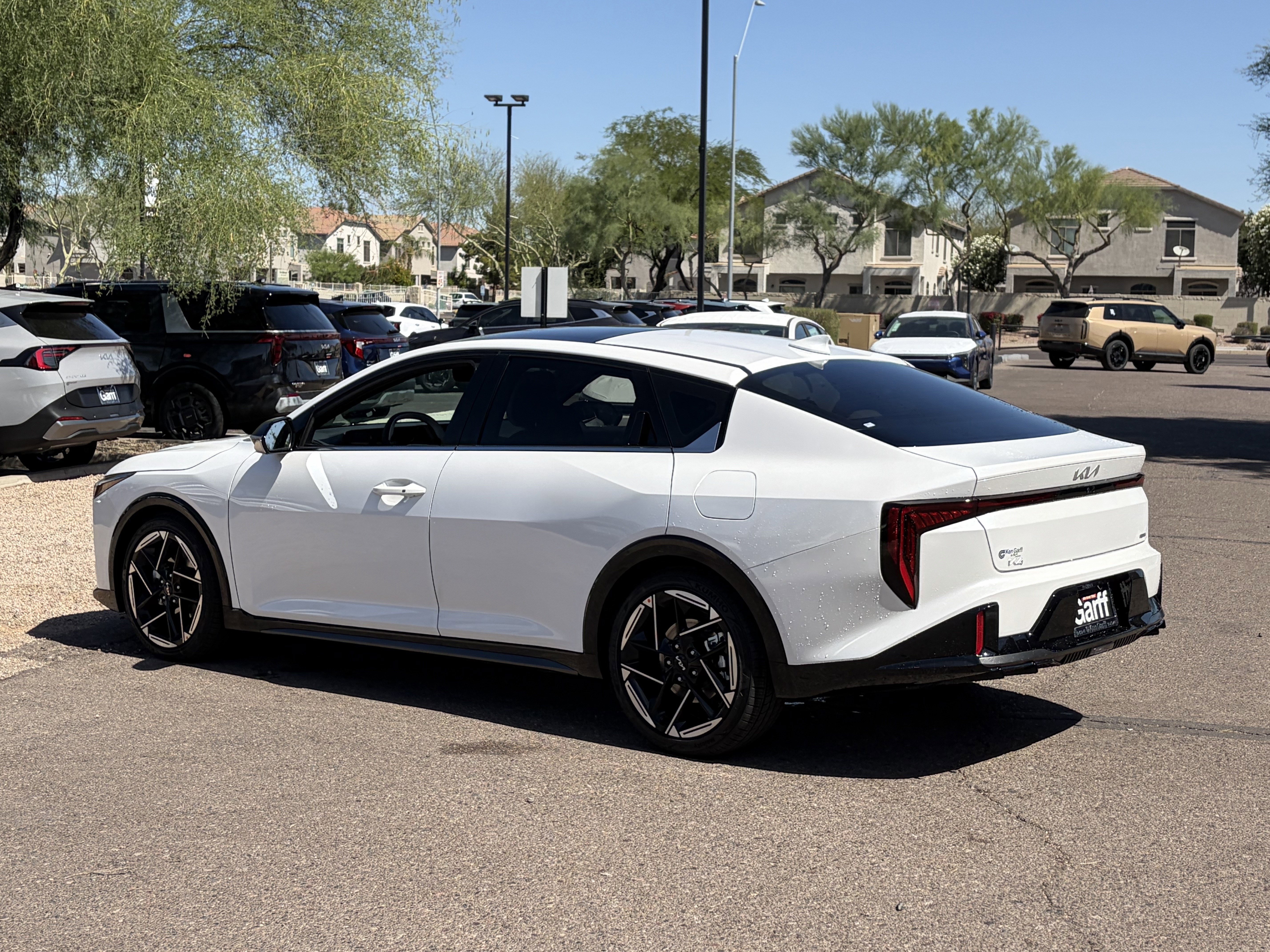 New 2026 Snow White Pearl Kia GT-Line image 3