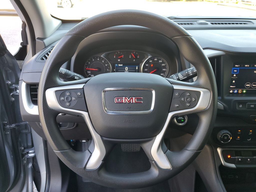 Used 2024 Silver GMC SLE image 21