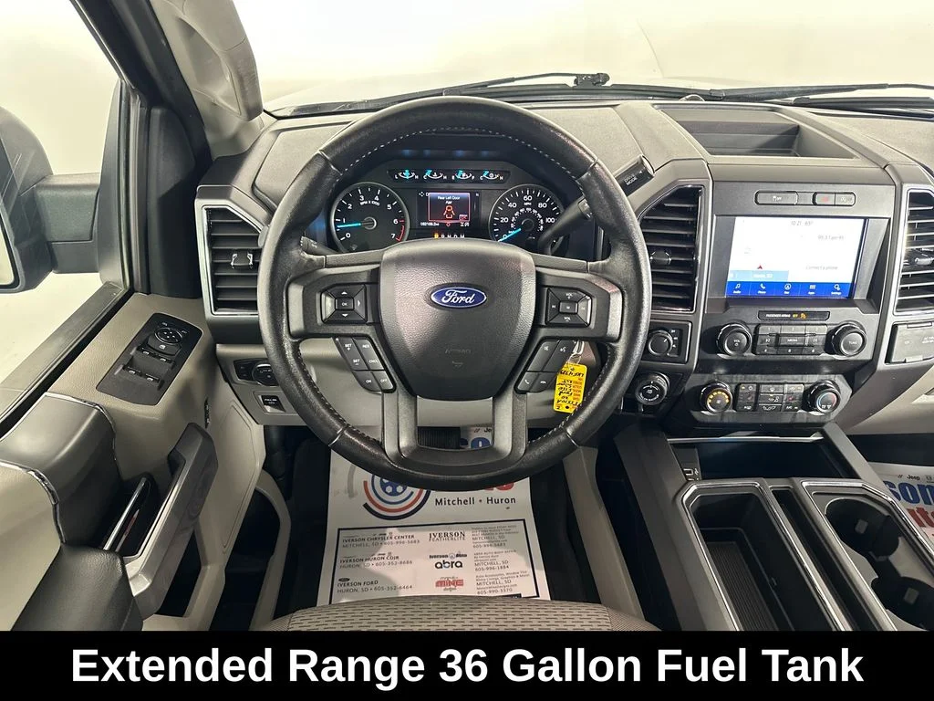 Used 2020 Silver Ford XLT image 27