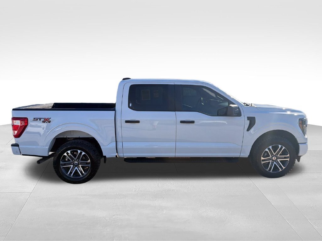 Used 2023 White Ford XL image 6
