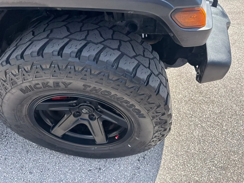 Used 2019 Black Clearcoat Jeep Unlimited Sport S image 12