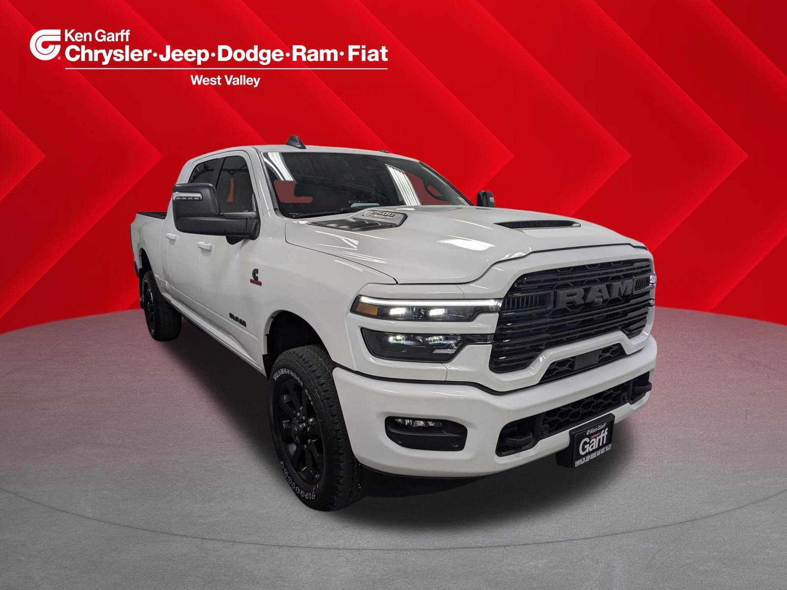 New 2026 Bright White Clear-Coat Exterior Paint RAM Laramie image 1