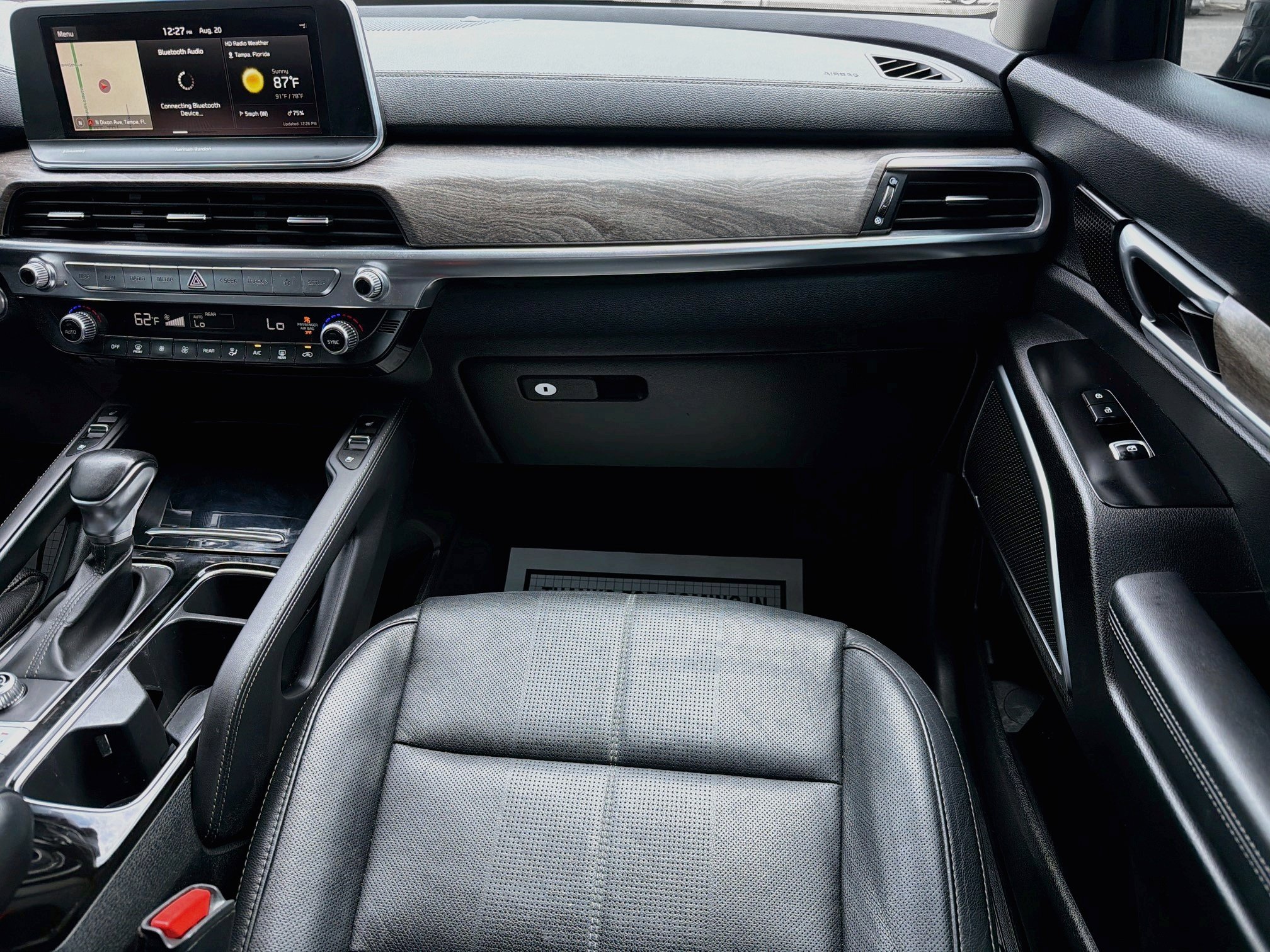 Used 2020 Ebony Black Kia SX image 19