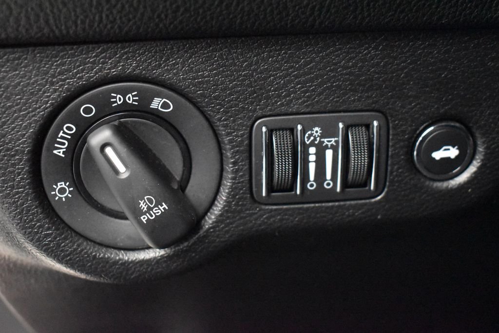 Used 2021 Red Dodge SXT image 14