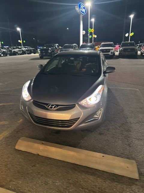 Used 2016 Hyundai Elantra Limited with VIN 5NPDH4AE1GH653607 for sale in Valparaiso, IN