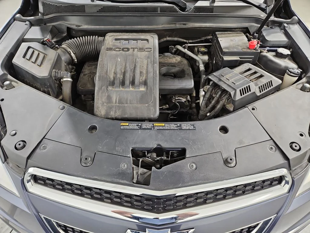 Used 2014 Blue Chevrolet LT image 21
