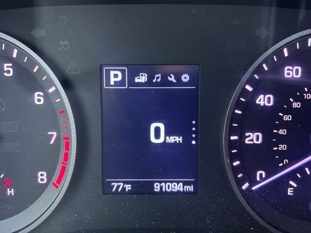 Used 2017 Blue Hyundai Night image 11