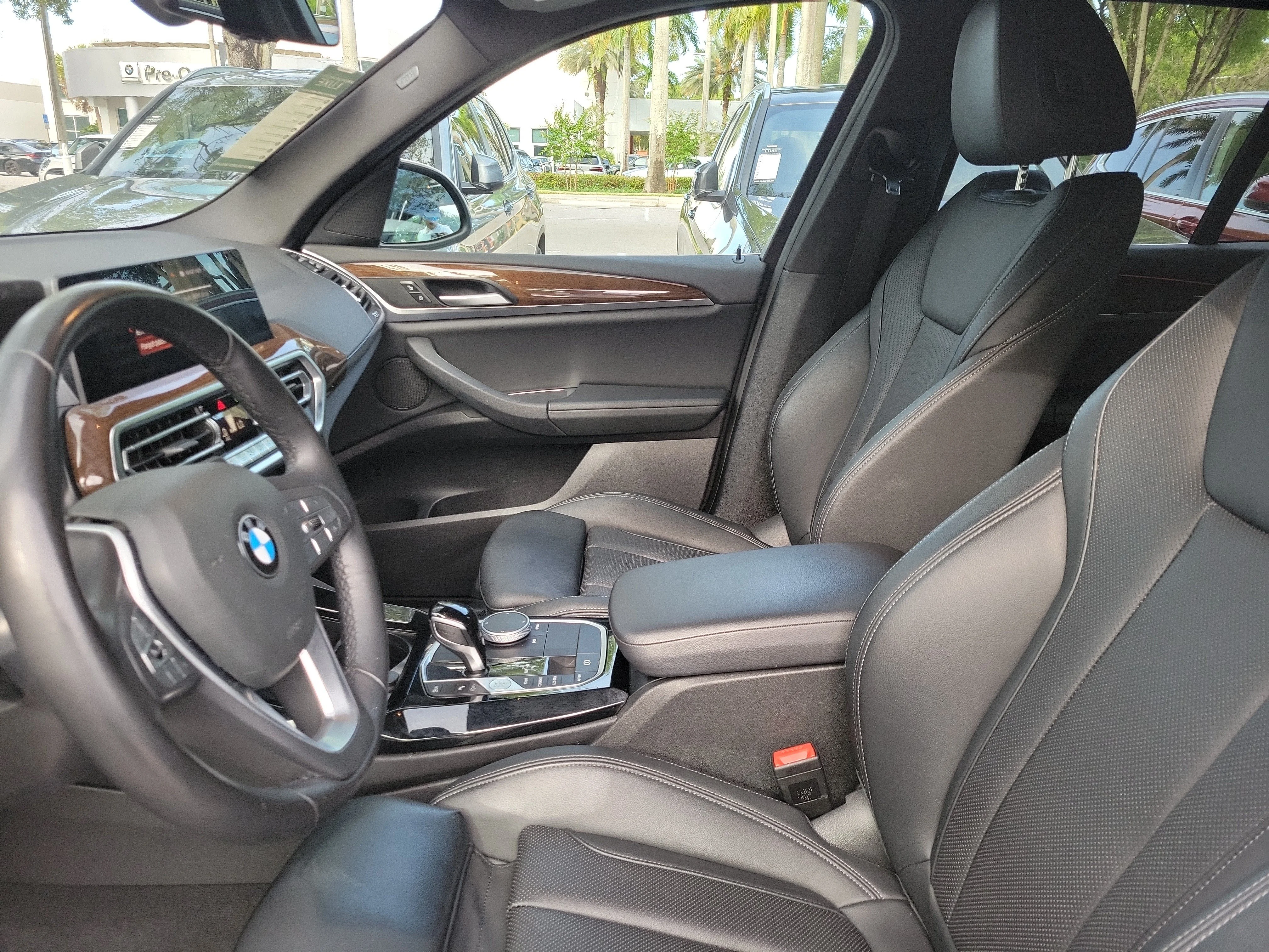Used 2023 Alpine White BMW sDrive30i image 12