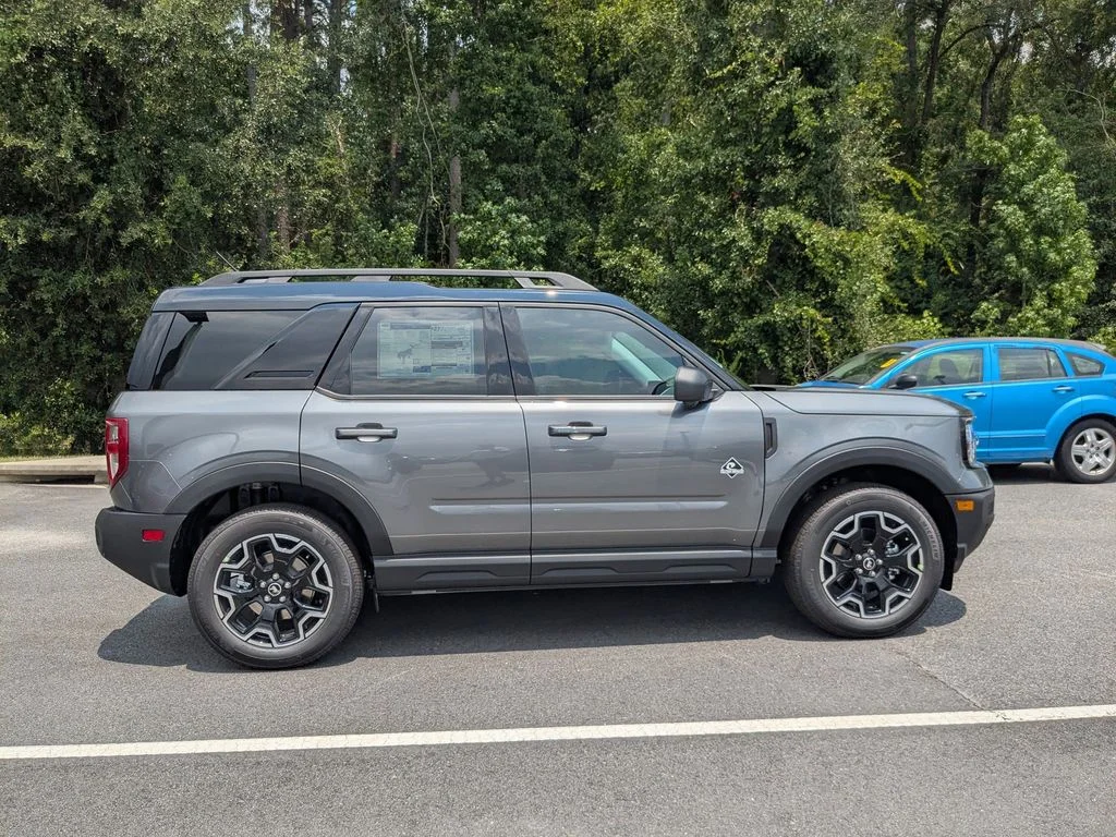 New 2026 Gray Ford Outer Banks image 3