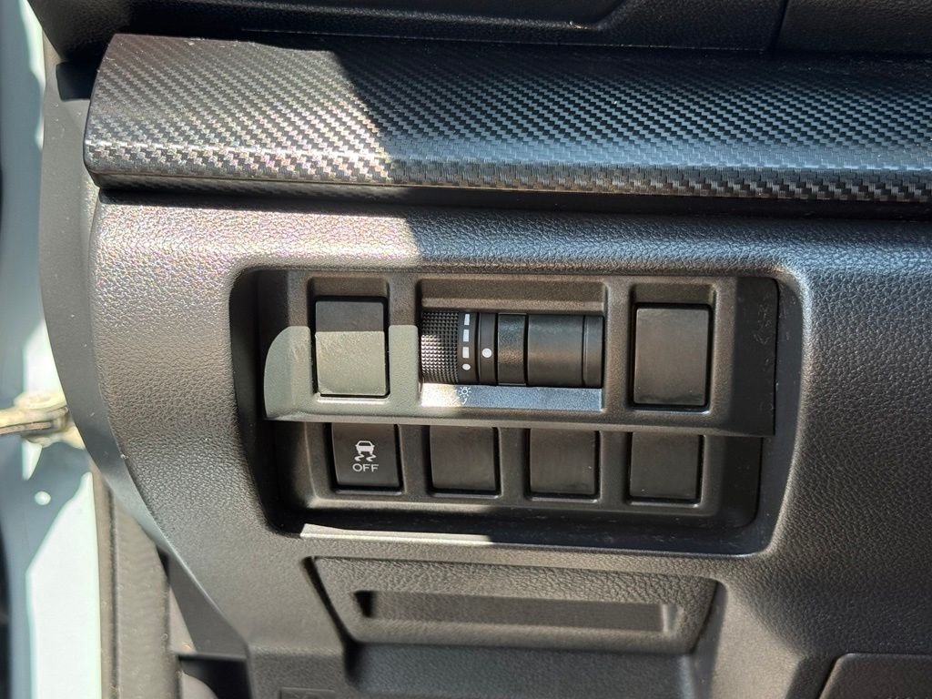 Used 2018 Gray Subaru 2.0i Premium image 16