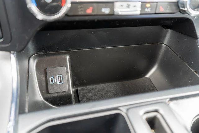 Used 2023 Blue Ford XLT image 29