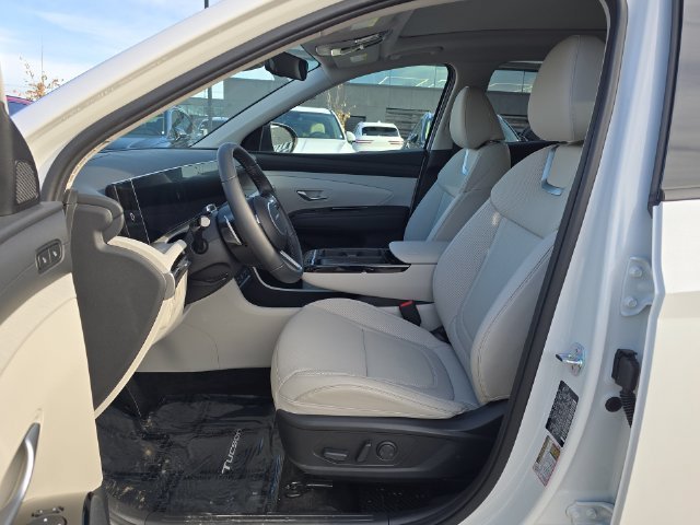 Used 2025 White Hyundai Limited image 11