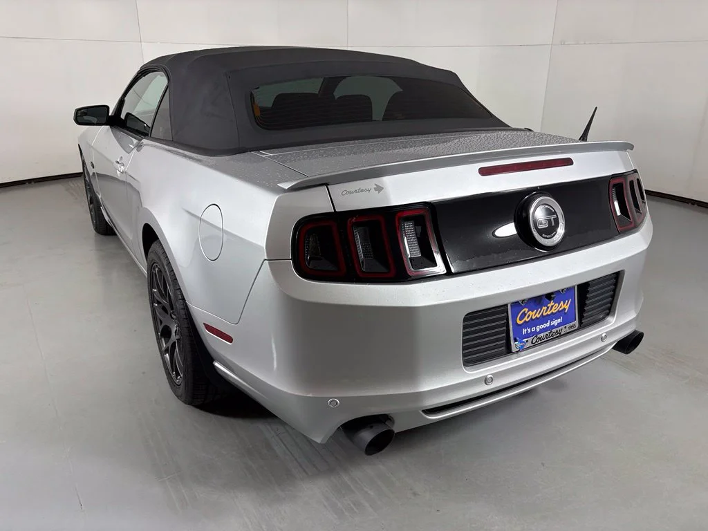Used 2014 Silver Ford GT image 6