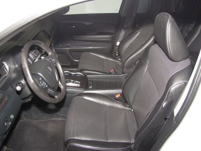 Certified Used 2023 Platinum White Pearl Honda RTL-E image 42