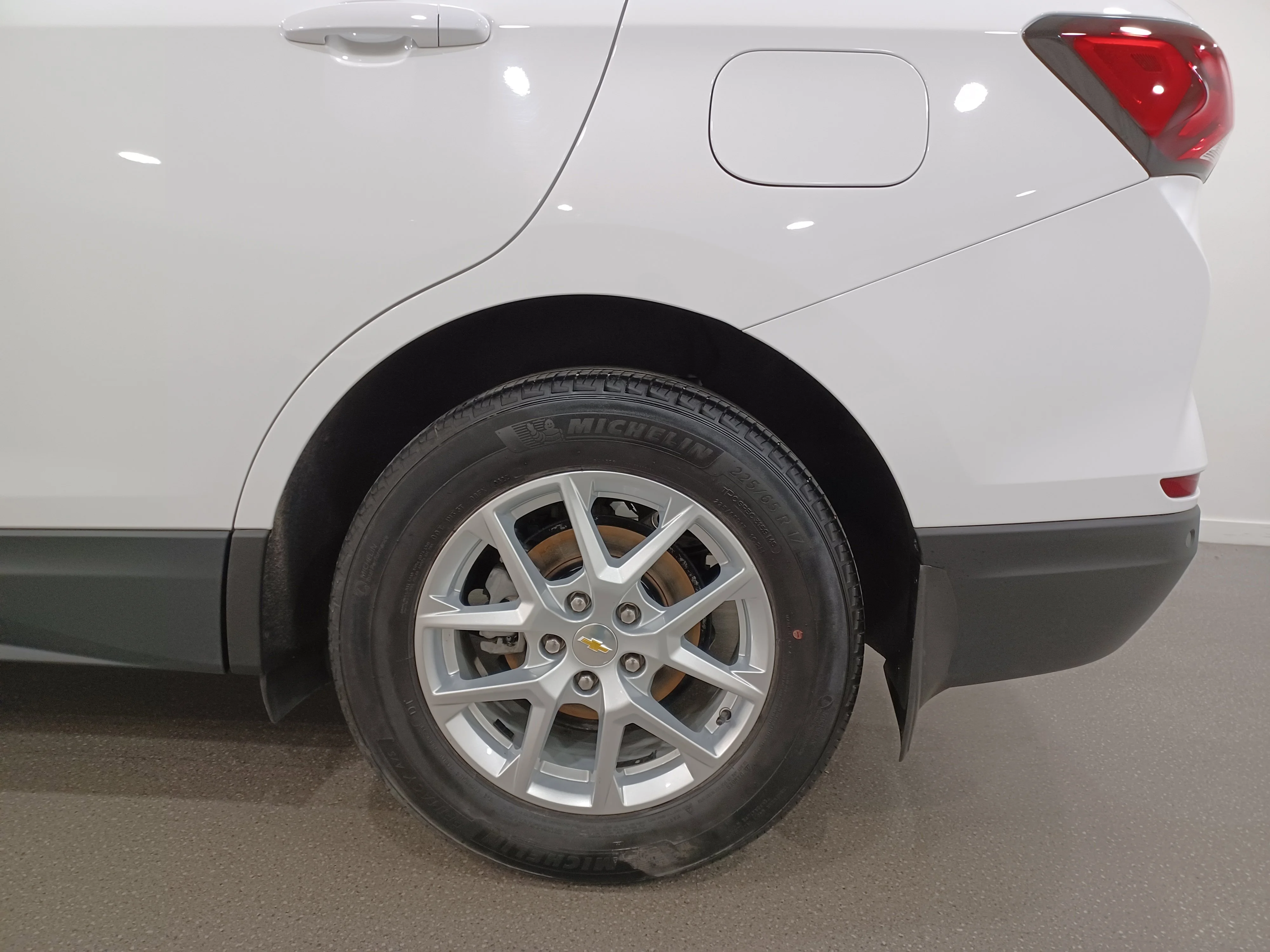 Certified Used 2022 Summit White Chevrolet LS*Remote Start | Htd Seats | Blind Spot Detection | Park Assist | Apple CarPlay image 20