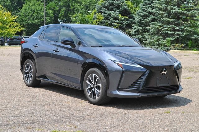 2023 Lexus RZ 450e Premium