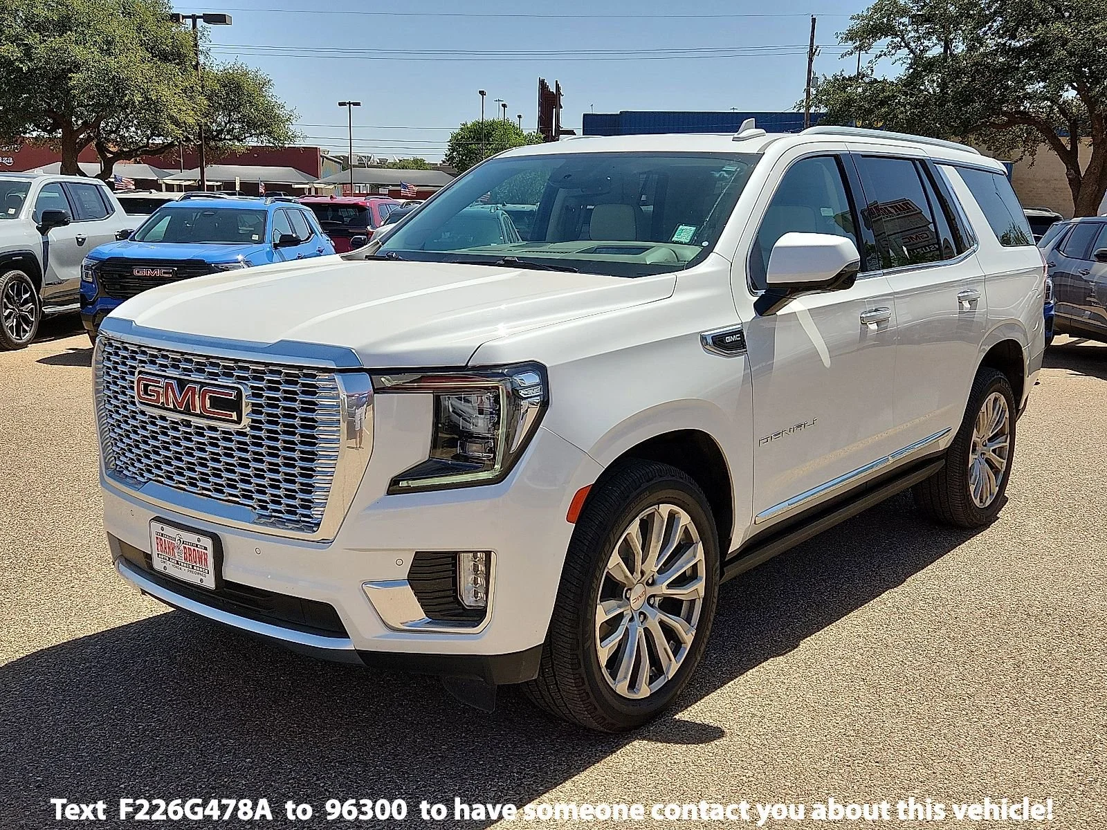 2023 GMC Yukon 4WD Denali's photo