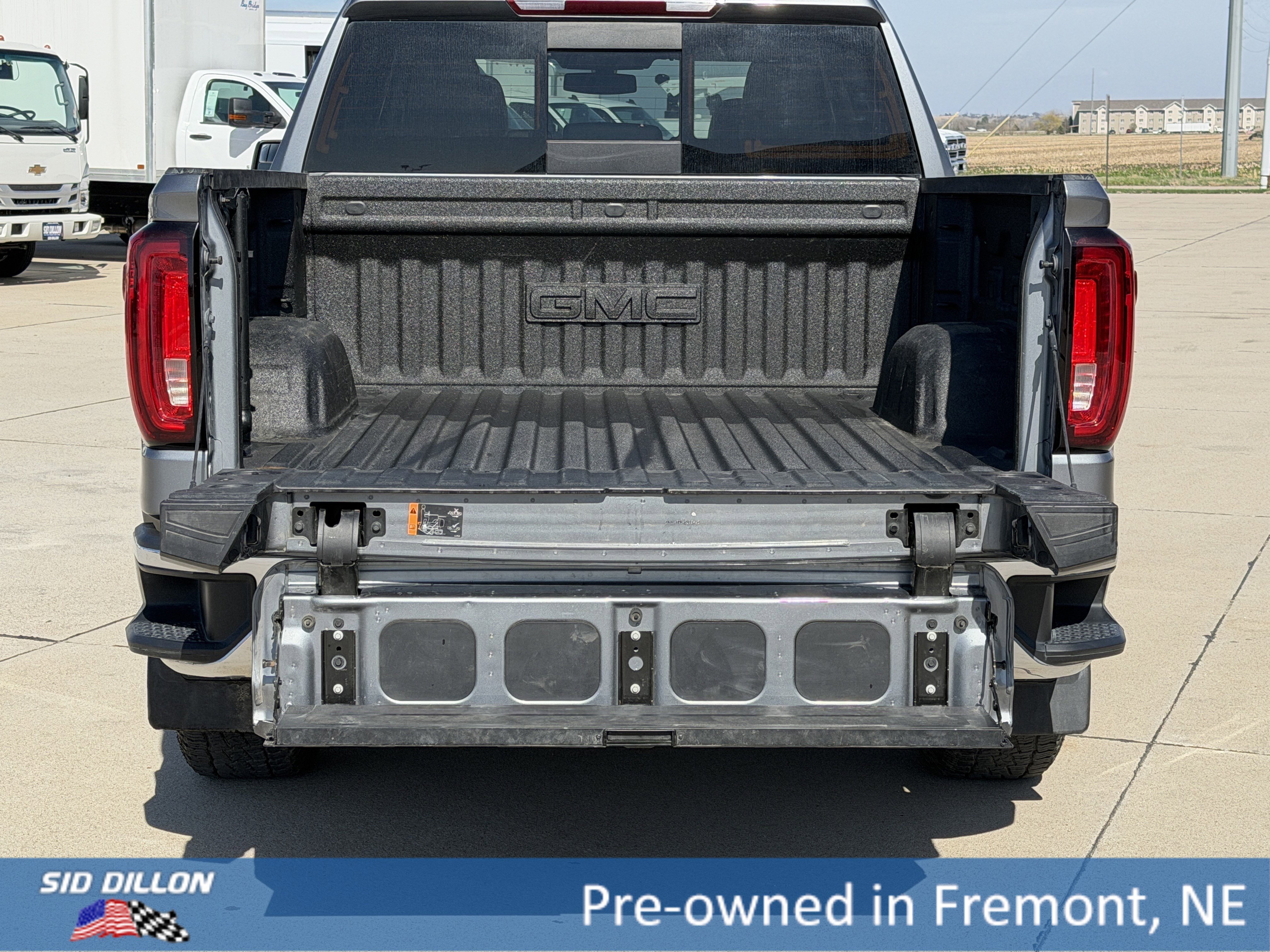 2021 GMC Sierra 1500 SLT - Photo 5