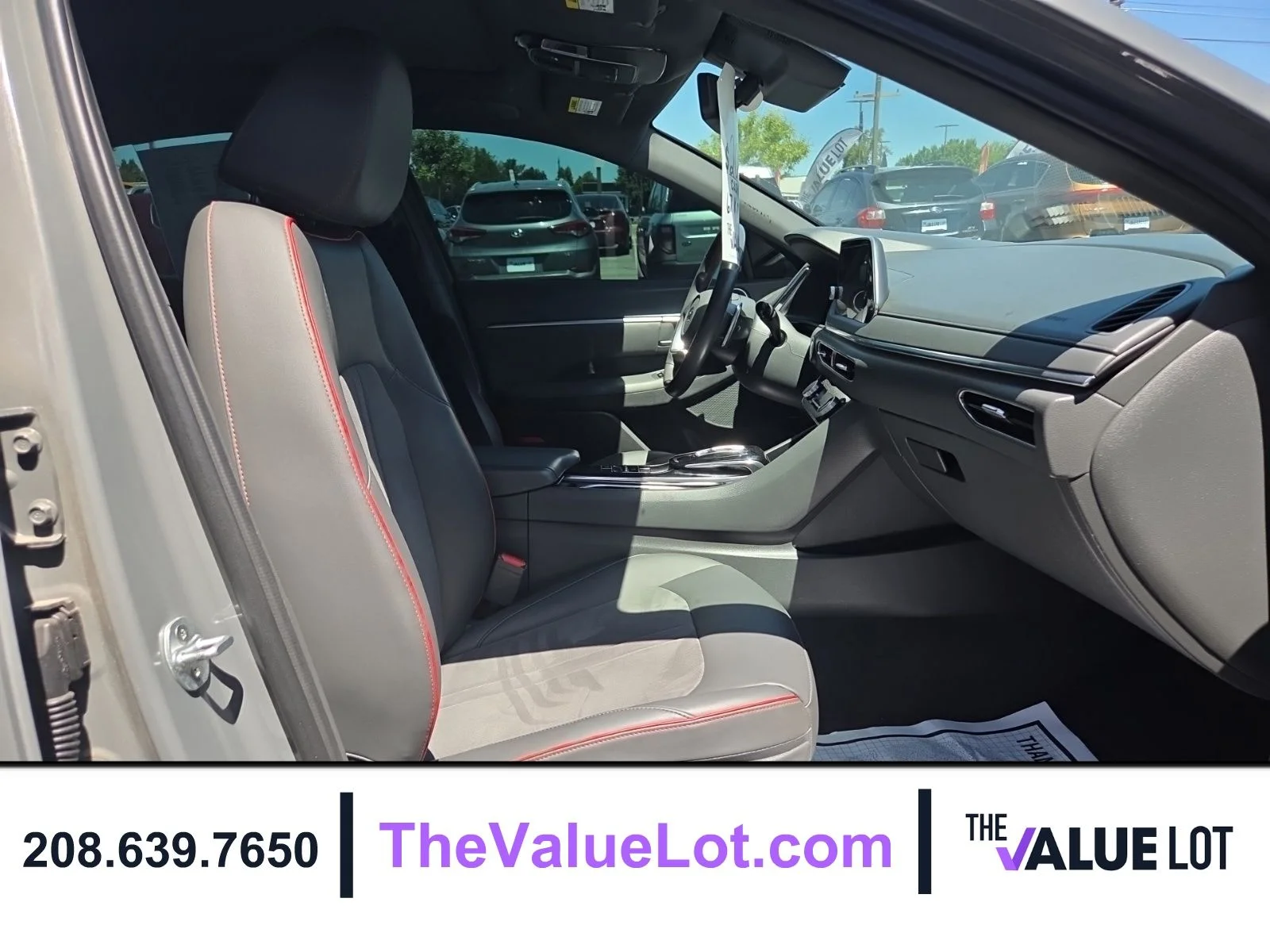 Used 2022 Gray Hyundai SEL Plus image 13