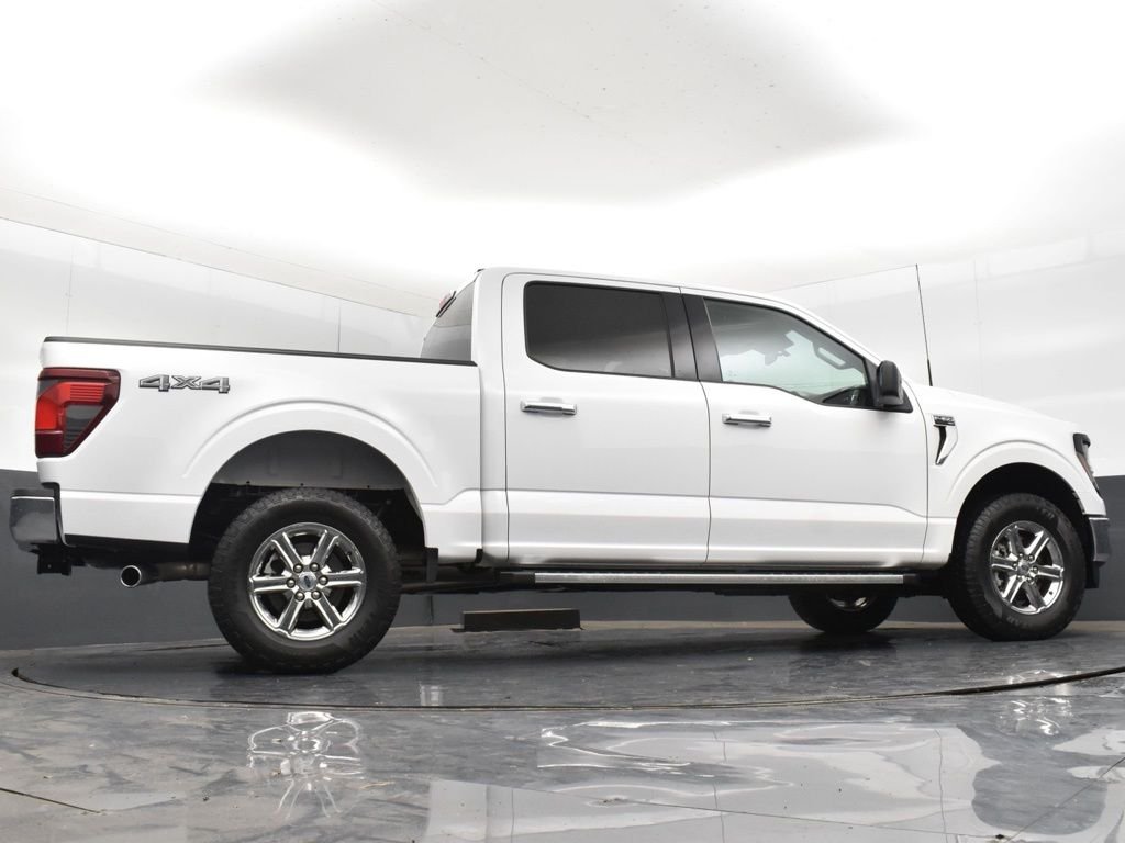 Used 2025 White Ford XLT image 22