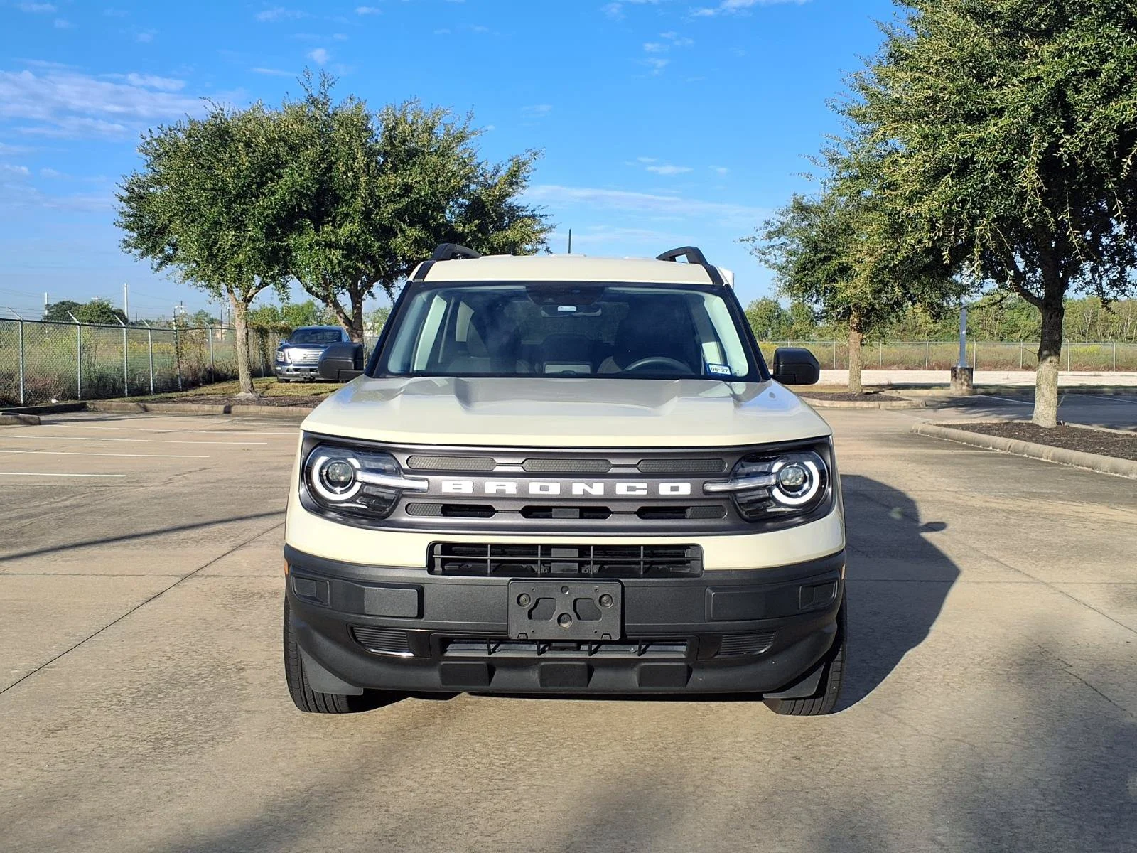 Used 2024 Beige Ford Big Bend image 5