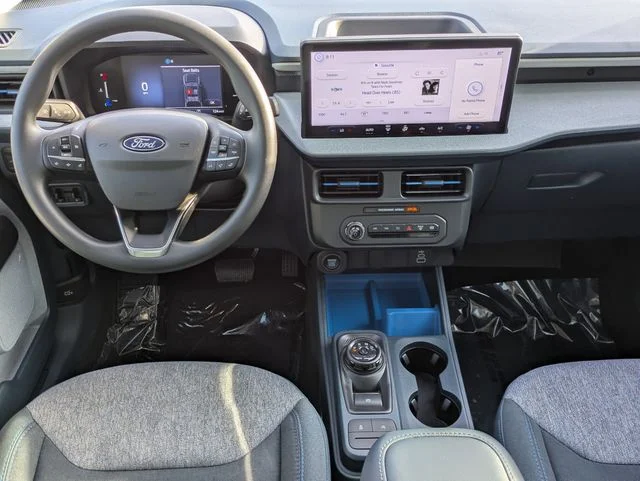 New 2026 Oxford White Ford XLT image 15