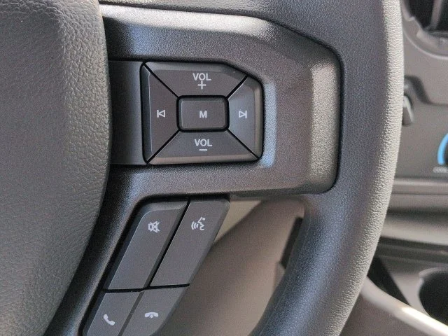 New 2027 Oxford White Ford E-450 DRW image 21