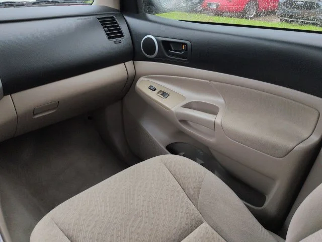 Used 2007 Impulse Red Pearl Toyota PreRunner image 17
