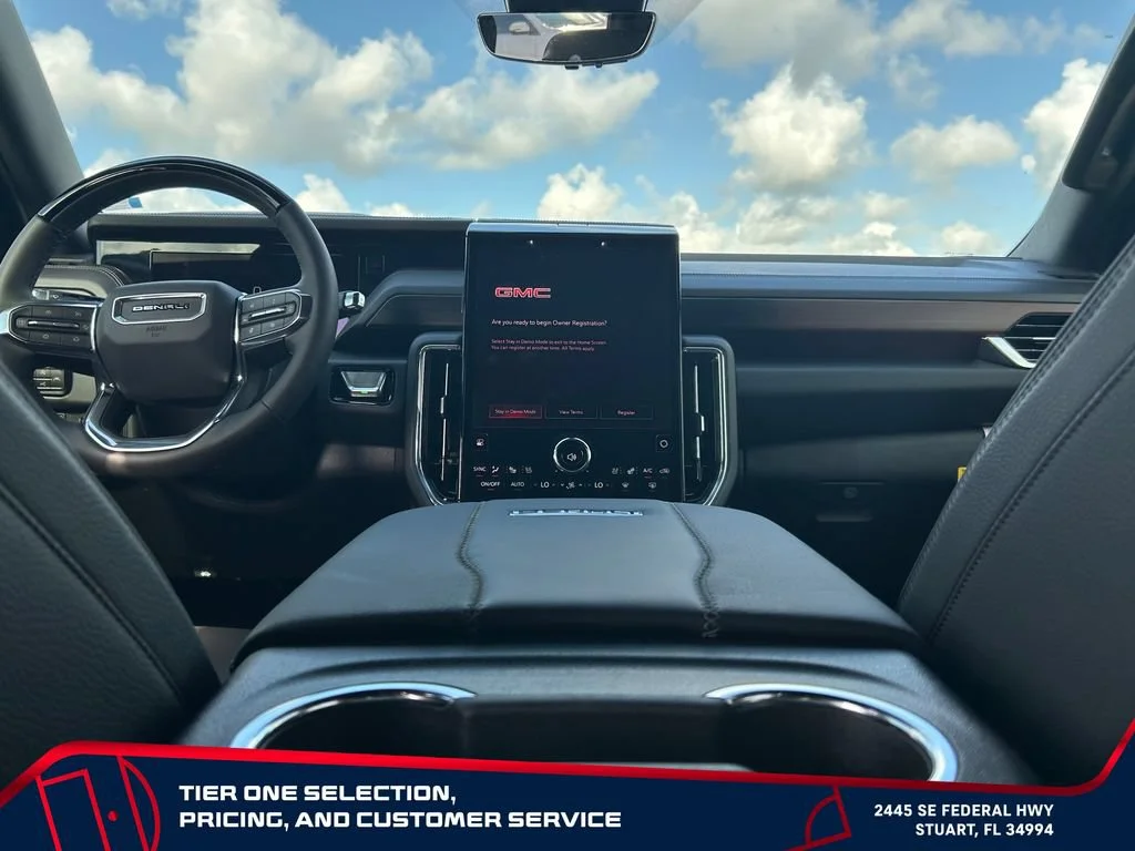 2026 GMC Yukon Denali - Photo 16