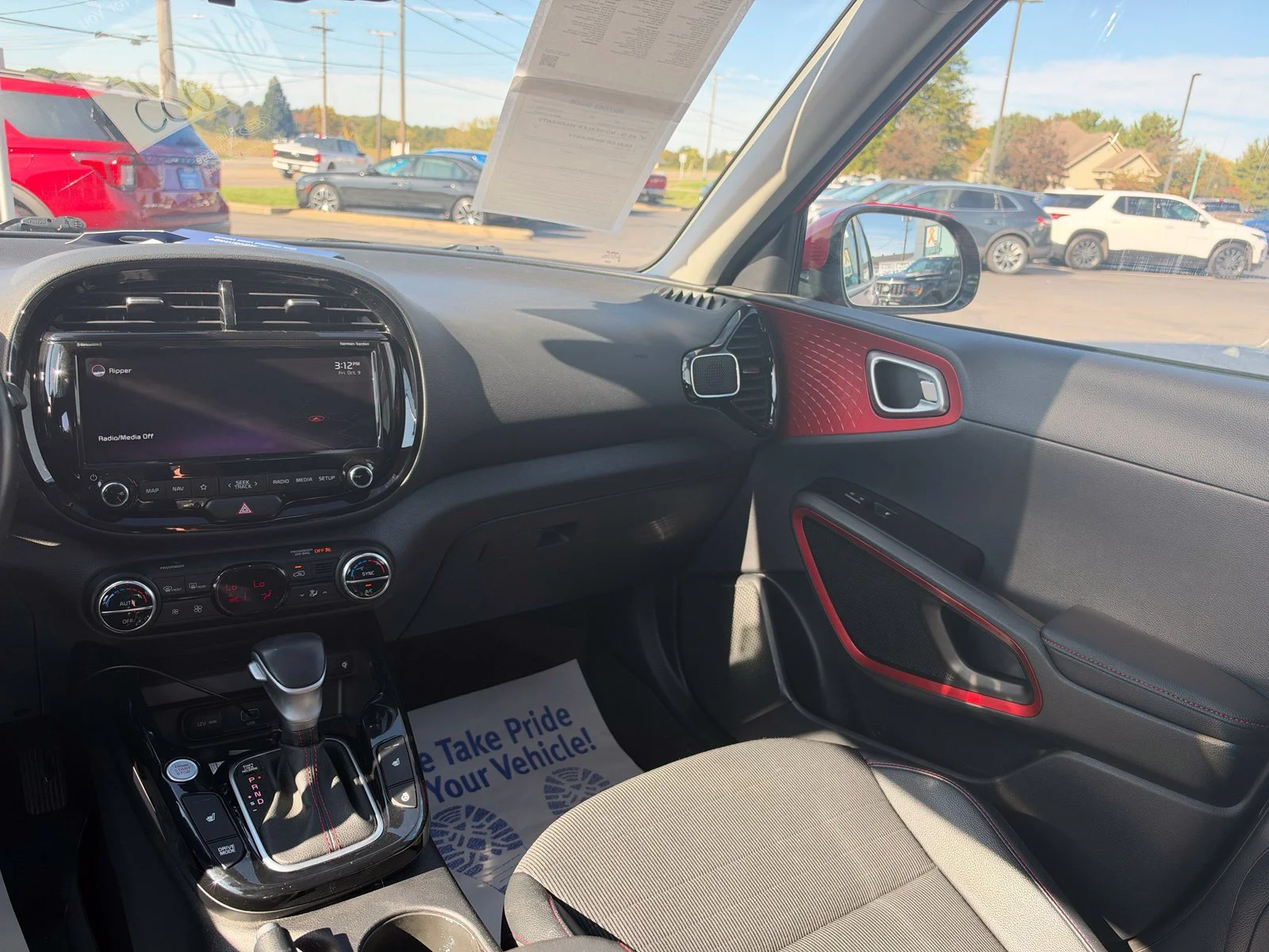 Used 2022 Red Kia Turbo image 26