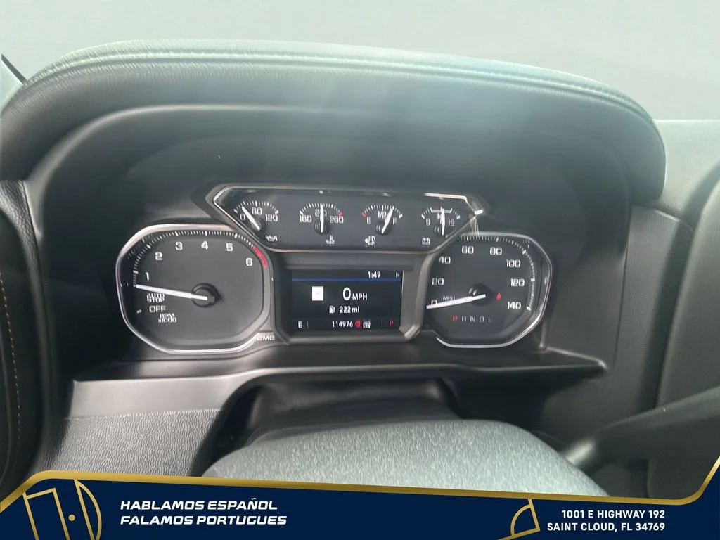 Used 2020 SUMMIT WHITE GMC AT4 image 17