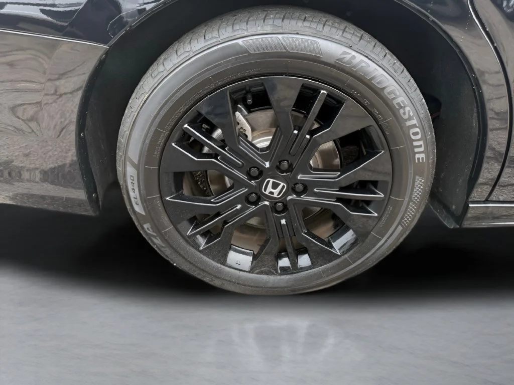 Used 2025 Black Honda Sport-L image 36