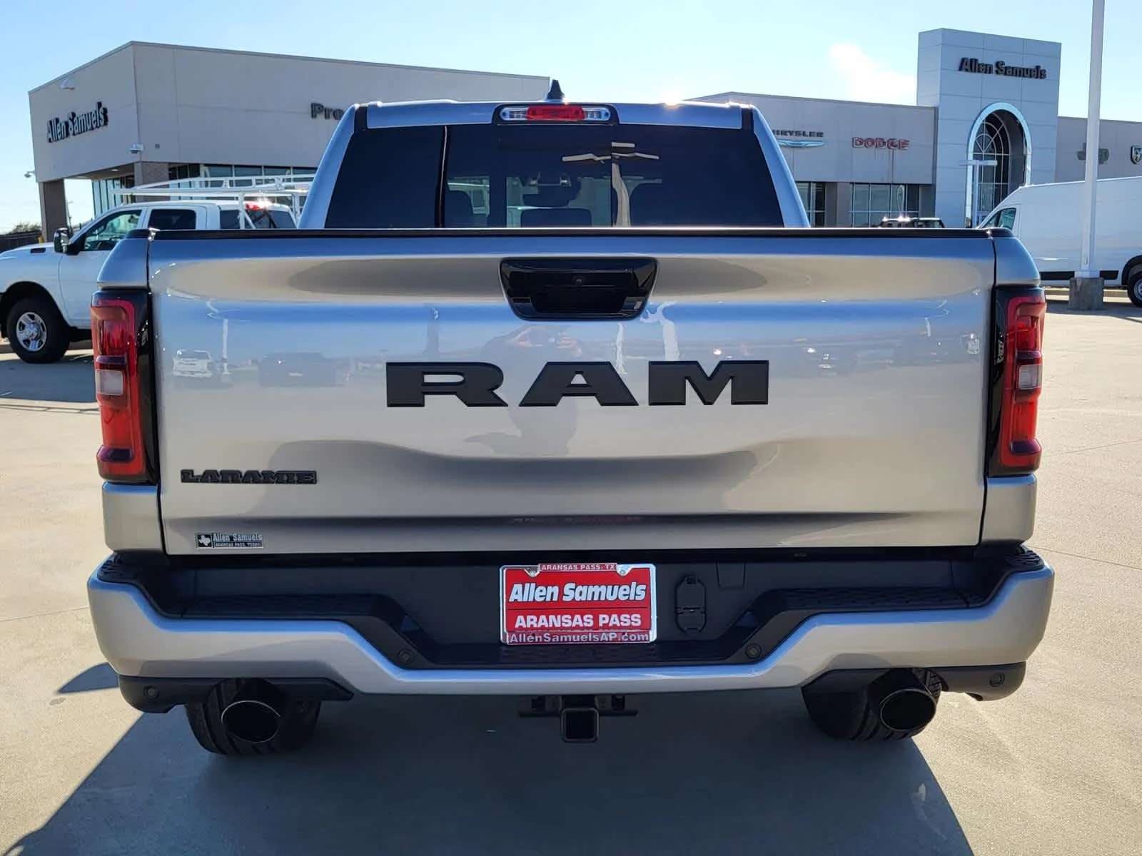 New 2026 Billet Silver Metallic Clear-Coat Exterior Paint RAM Laramie image 4