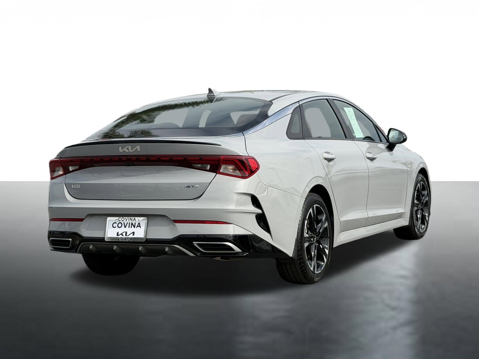 Used 2023 Wolf Gray Kia GT-Line image 8