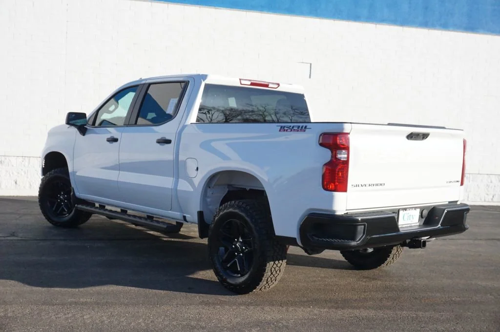 New 2026 Summit White Chevrolet Custom Trail Boss image 8