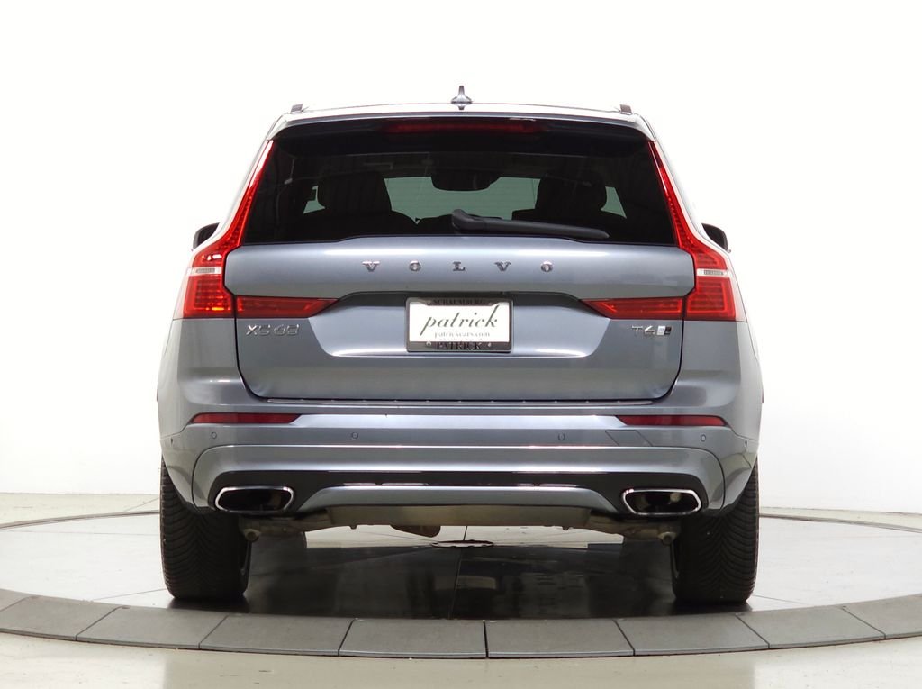 Used 2019 Osmium Gray Metallic Volvo T6 R-Design image 7