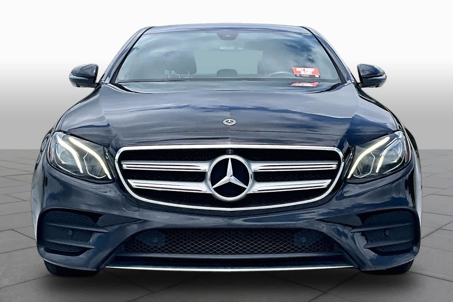 Used 2020 Obsidian Black Metallic Mercedes-Benz E 350 image 4