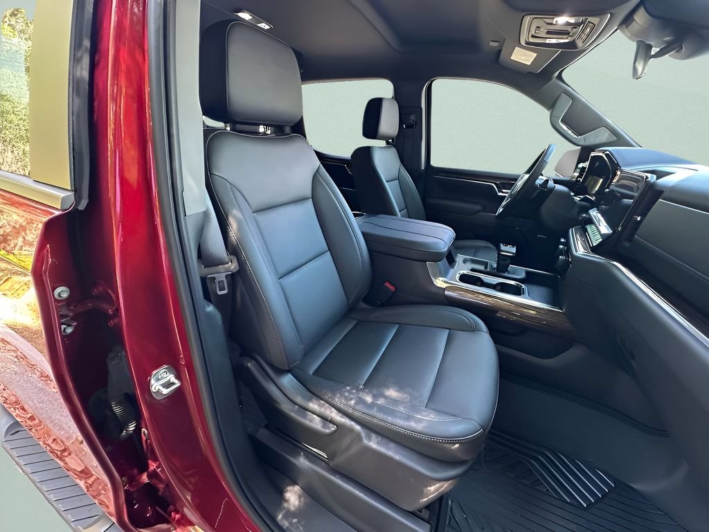 Used 2025 Radiant Red Tintcoat Chevrolet LT Trail Boss image 25