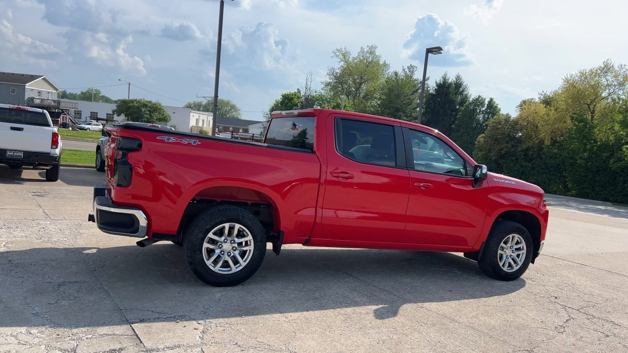 Used 2021 RED HOT Chevrolet LT image 9
