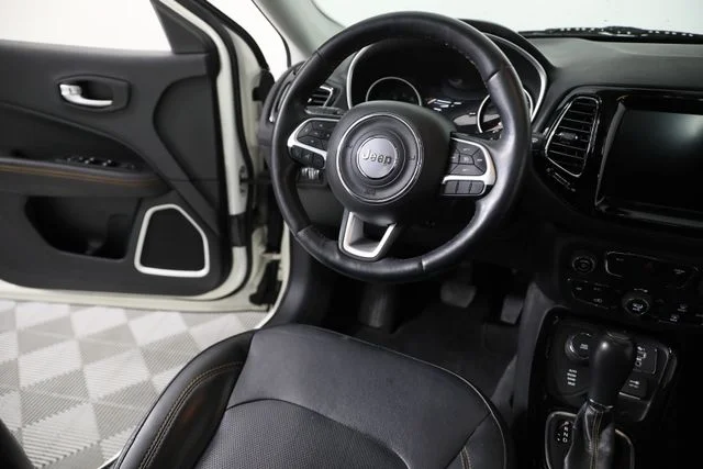 Used 2019 White Jeep Limited image 24