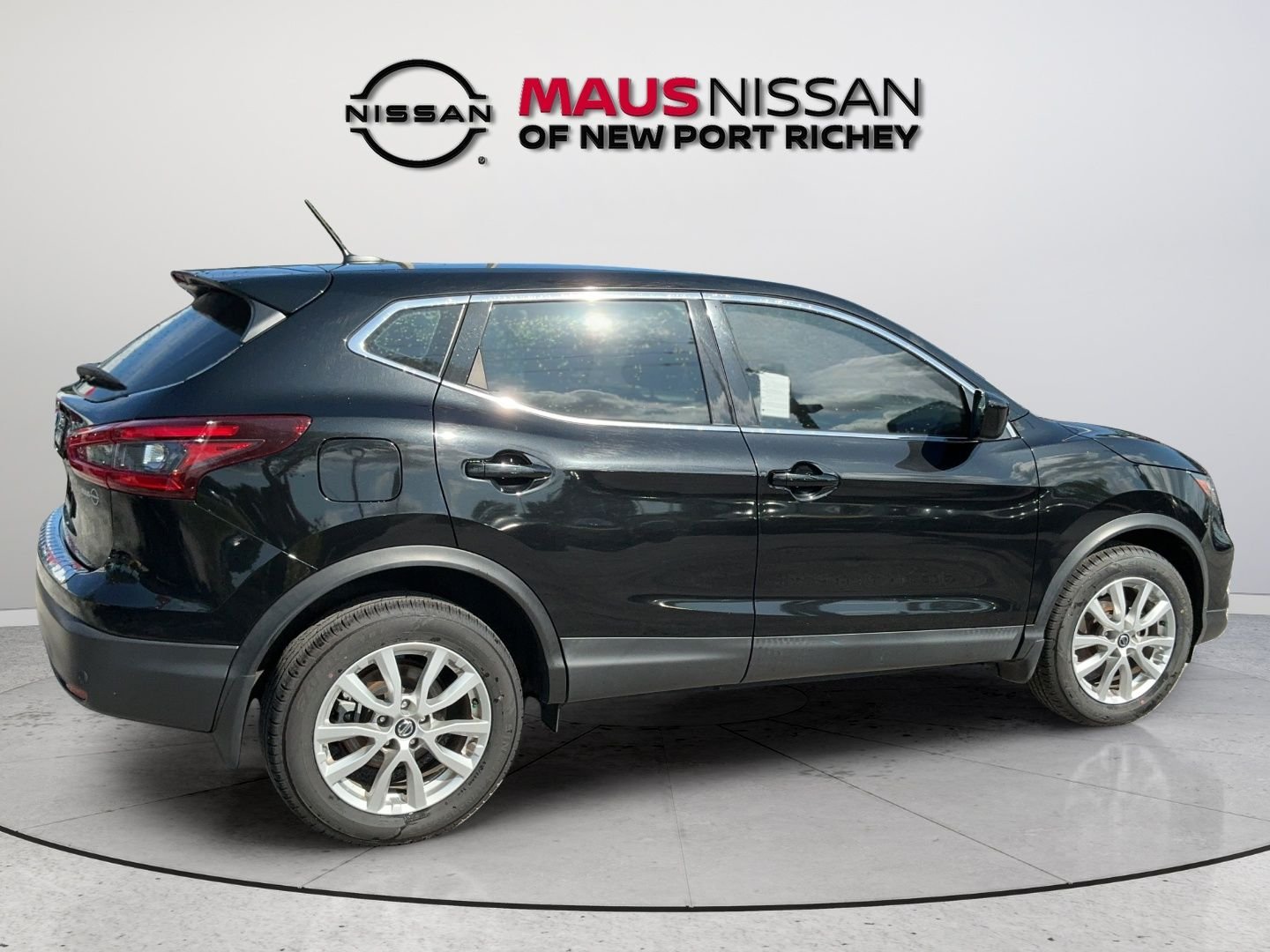 Certified Used 2022 Black Nissan S image 11