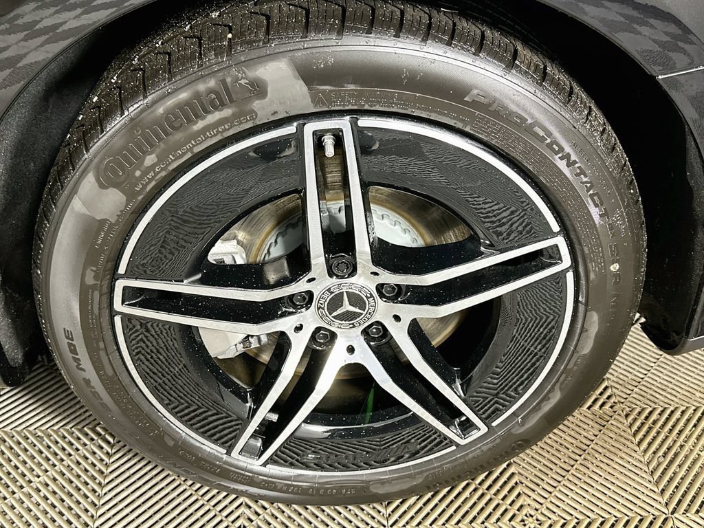 New 2026 Obsidian Black Metallic Mercedes-Benz E 450 image 63